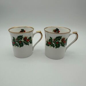 Queen's Yuletide Fine Bone China Mugs Rosina China Co Ltd England Set of 2 Gold